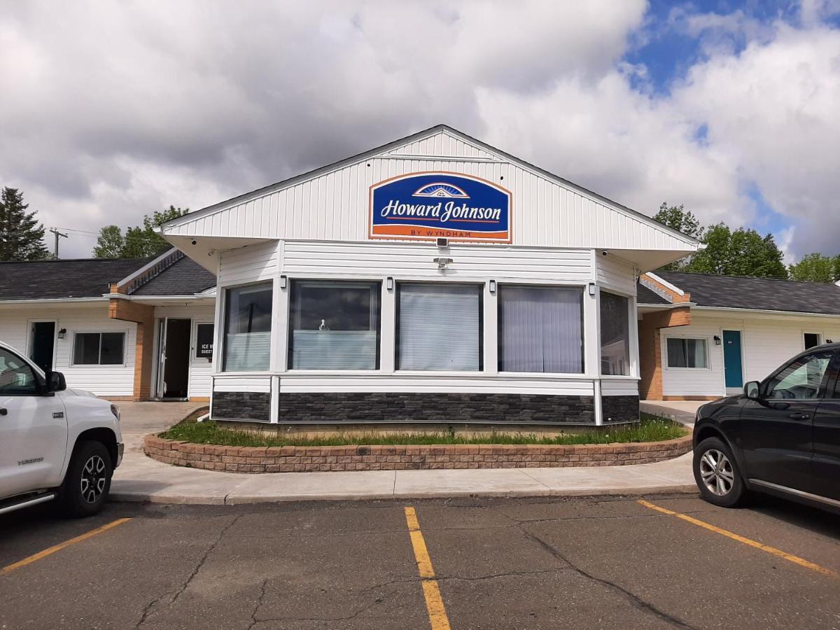 Howard Johnson By Wyndham Woodstock Nb Exterior foto