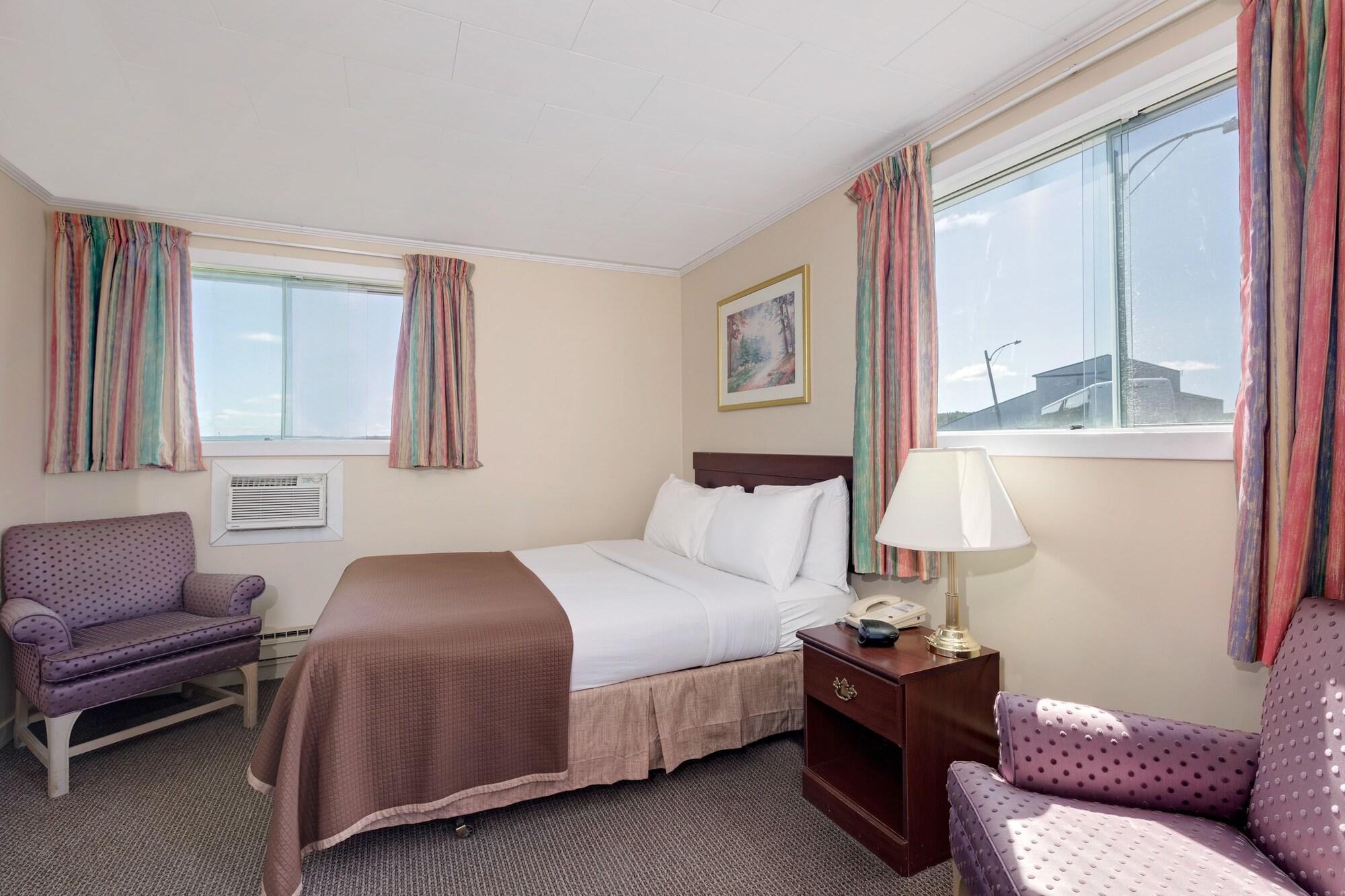 Howard Johnson By Wyndham Woodstock Nb Exterior foto