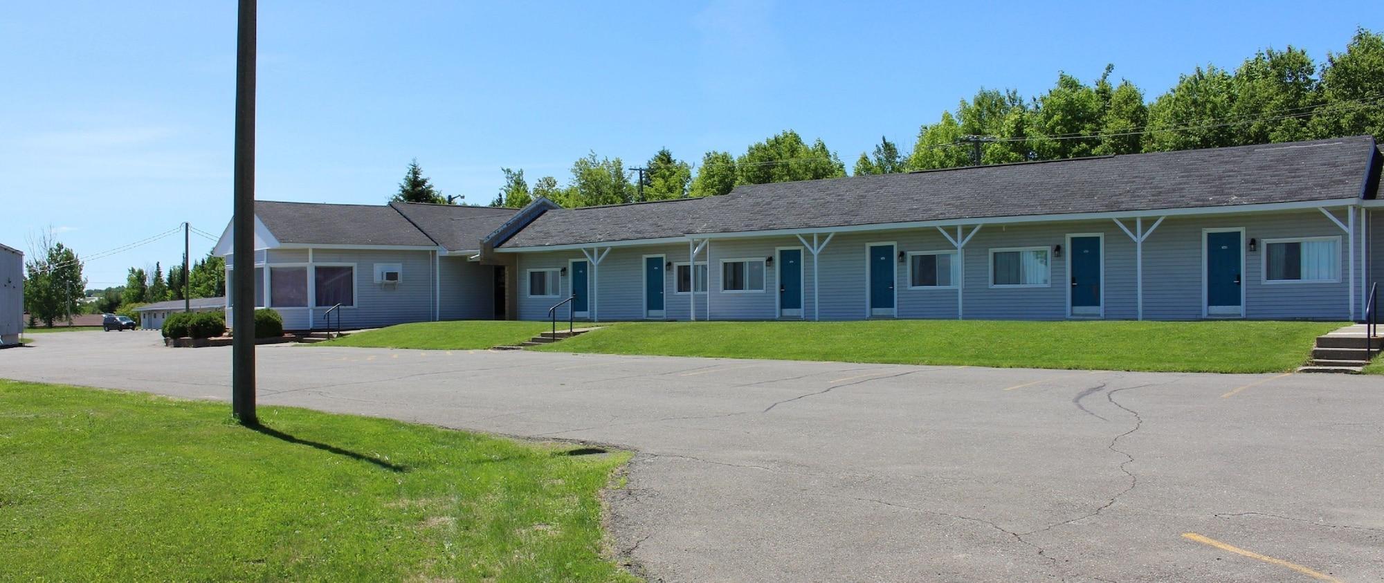 Howard Johnson By Wyndham Woodstock Nb Exterior foto
